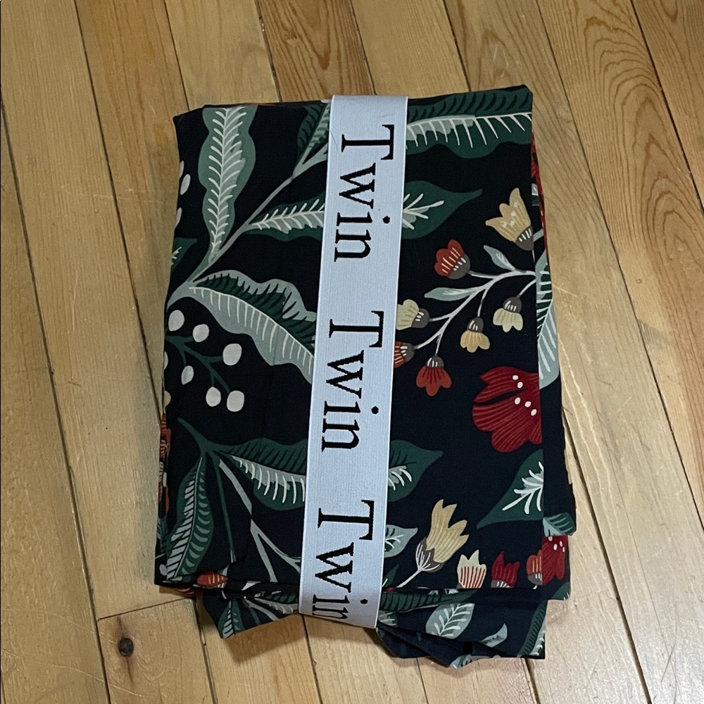 IKEA Floral Duvet Cover - Black and Red